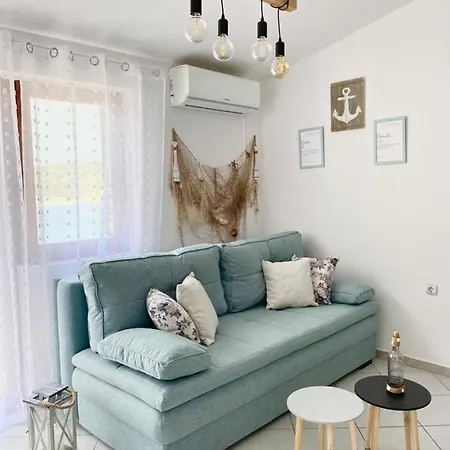 Apartment Tolic *