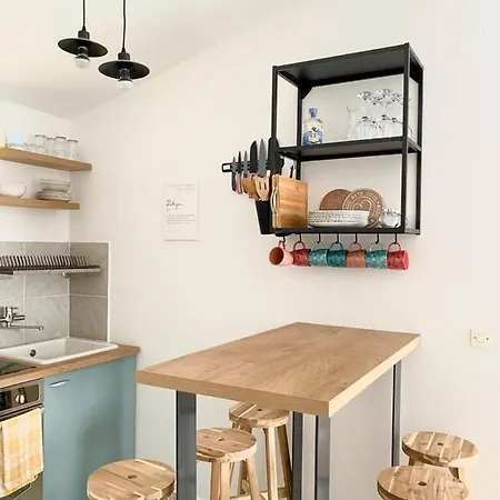 Tolic Apartment