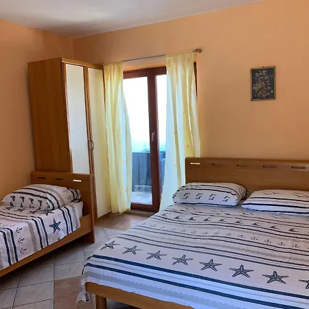 Tolic Apartment