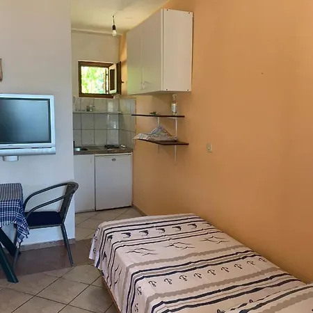 Tolic Apartment